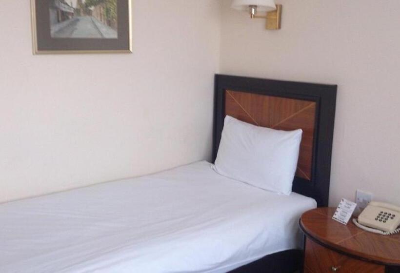 Номер Стандарт Индивидуальный, The Royal Hotel Hull