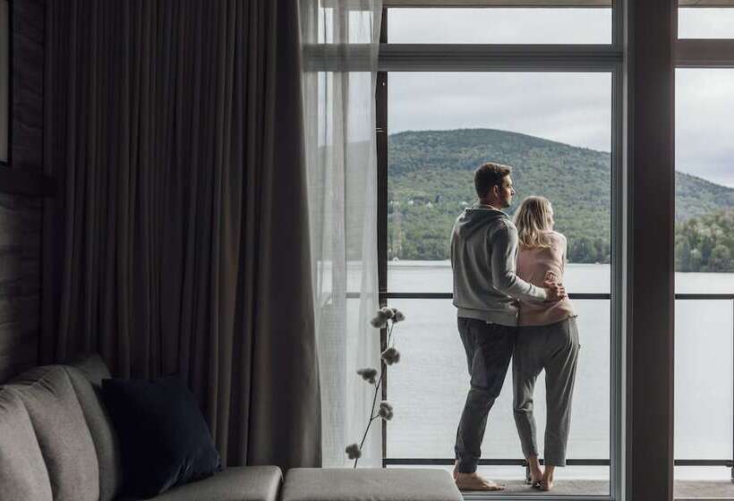 Family Suite, Entourage Surlelac