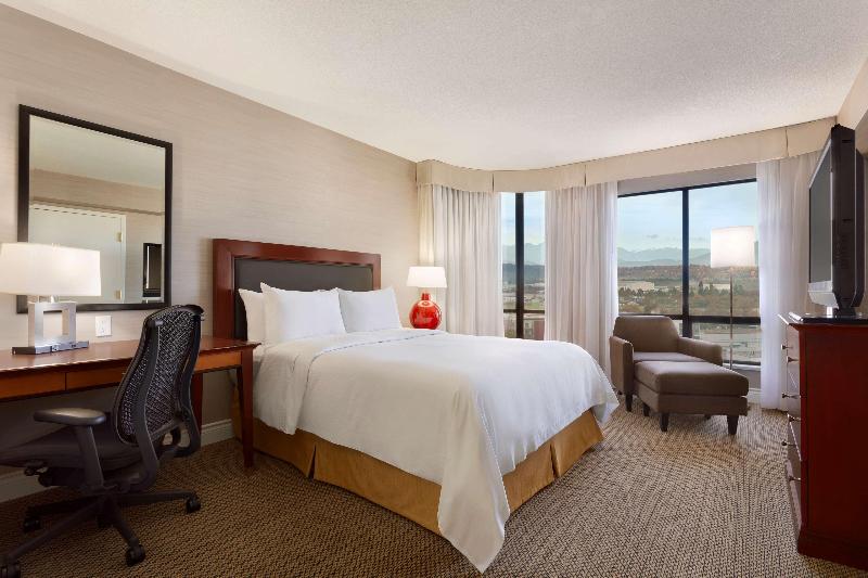 スイート, Hilton Vancouver Airport