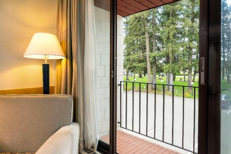 اتاق استاندارد با تخت بزرگ, Prestige Riverside Lodge Quesnel