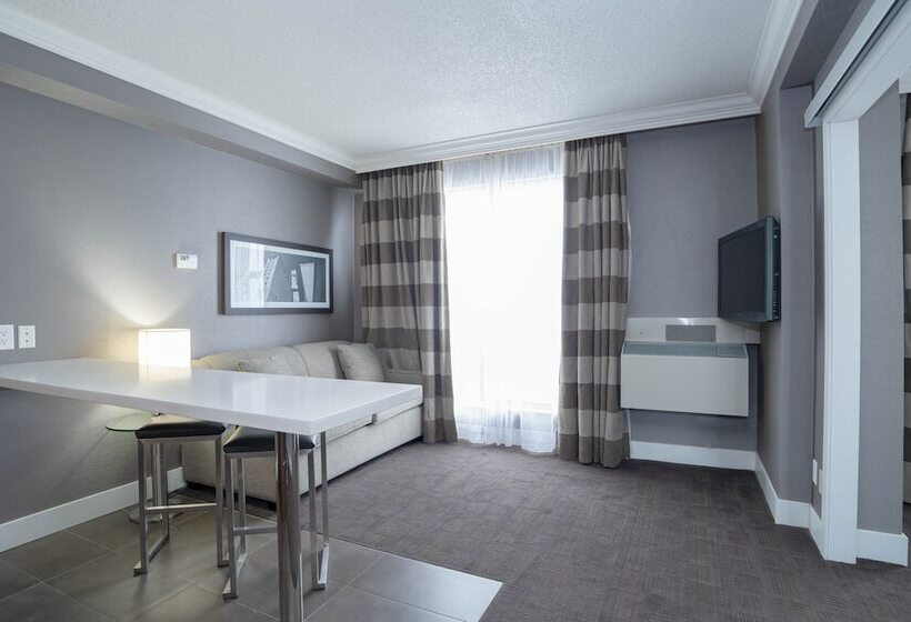 סוויטה, Sandman Signature Mississauga