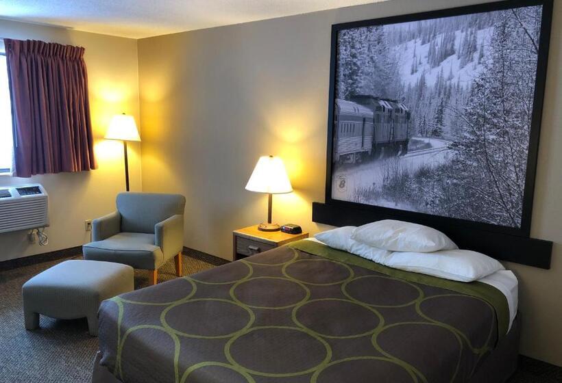 标准间, Super 8 By Wyndham Salmon Arm