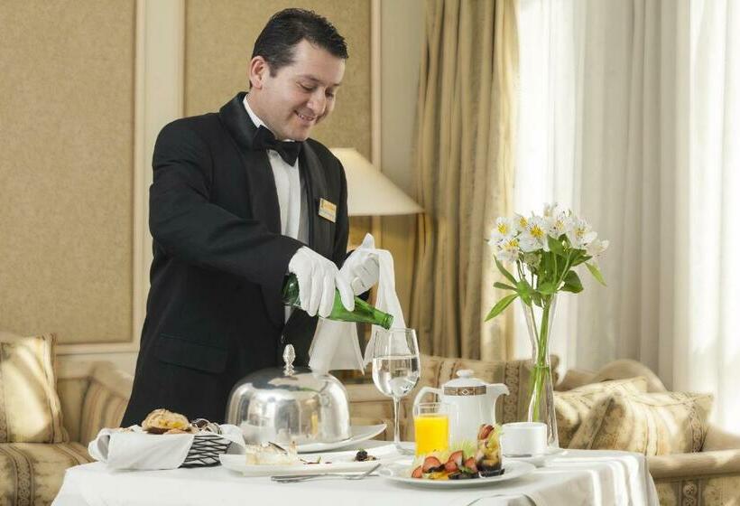 اتاق لوکس, Regal Pacific Santiago