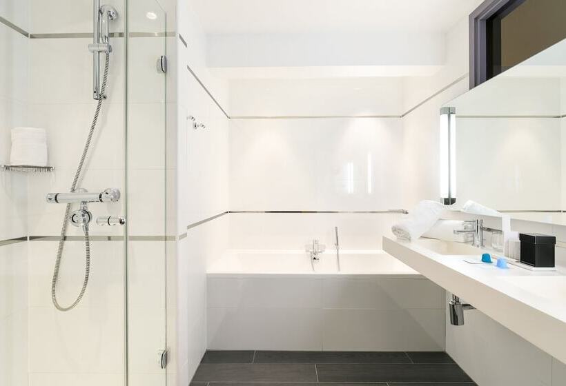 Полулюкс, 7hotel&spa