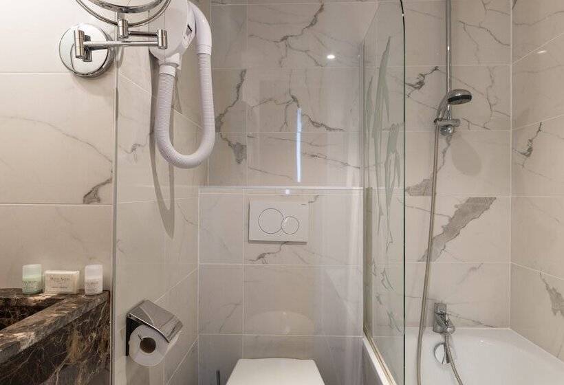 Standard Room, Hôtel Aston Paris