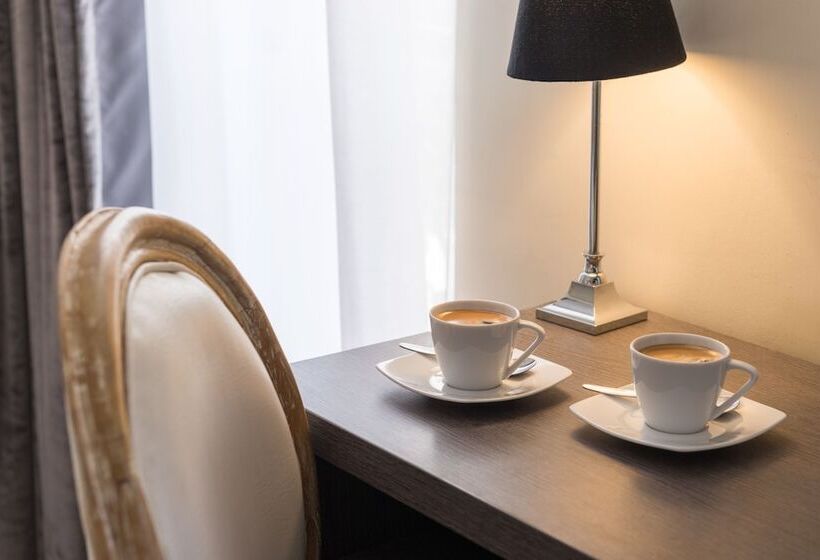 Standard Single Room, Hôtel Aston Paris