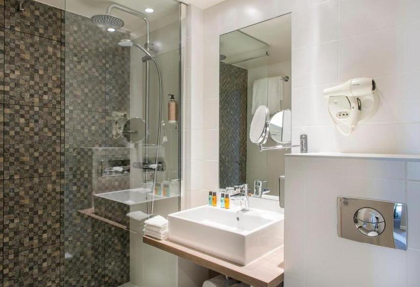 Стандартный Номер Кровать Кинг, Best Western Plus Paris Saclay