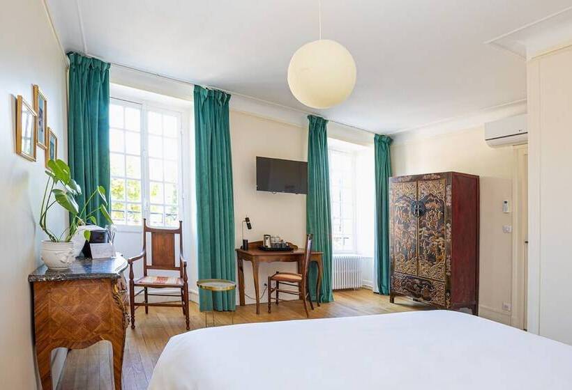 اتاق لوکس, Hôtel Restaurant De La Poste & Du Lion D Or