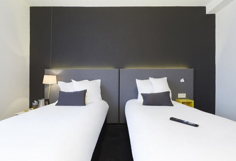 Номер Стандарт, Kyriad Hotel Brest