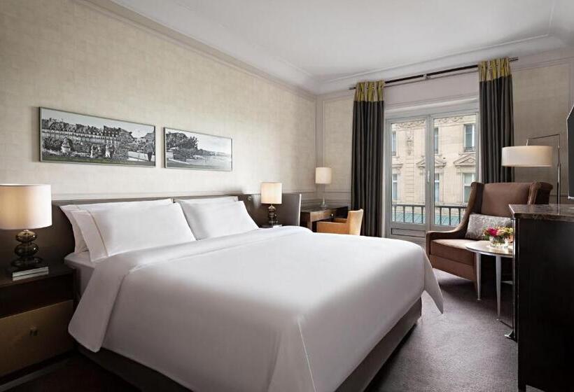 اتاق سوپریور با تخت بزرگ, The Westin Parisvendome
