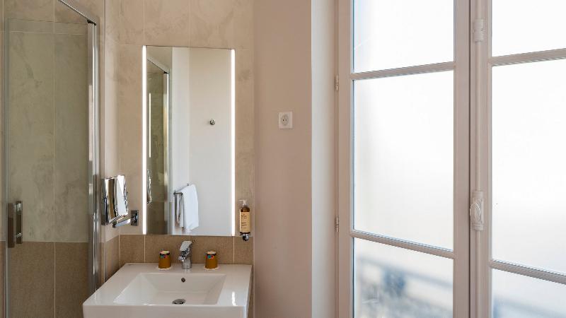 اتاق استاندارد, Mercure Paris Opera Lafayette