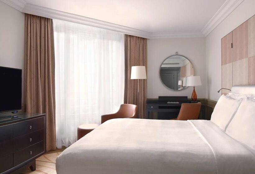 اتاق لوکس, Paris Marriott Champs Elysees