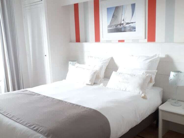 Номер Стандарт Вид на Море, Hôtel The Originals Miramar, Royan Pontaillac