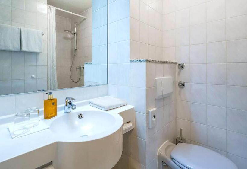 Номер Стандарт Индивидуальный, ACHAT Hotel Rüsselsheim Frankfurt