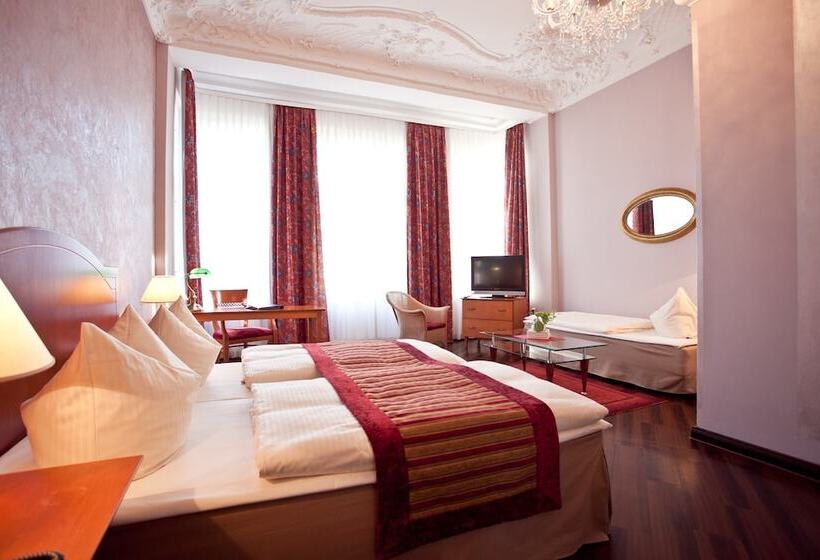 اتاق استاندارد چهار تخته, Safestay Berlin Kurfurstendamm