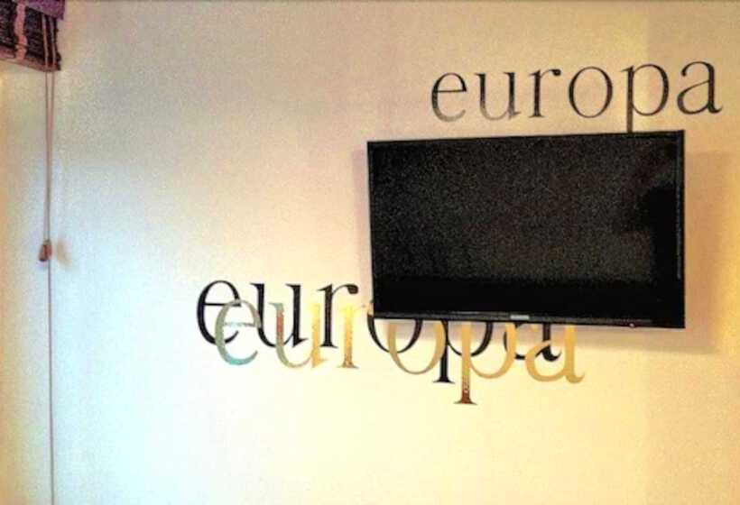 اتاق استاندارد, Europa Life