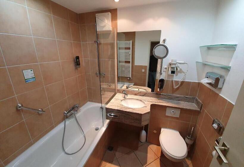 Номер Deluxe, Quellenhof