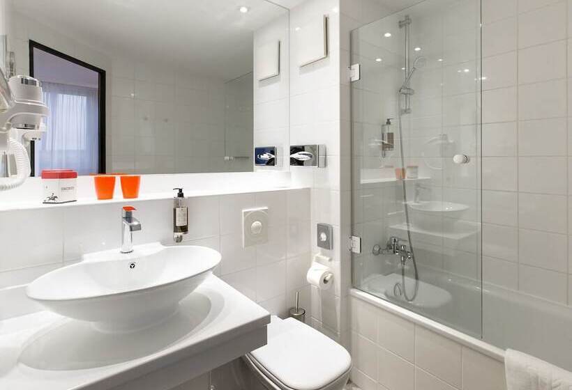 Номер Стандарт, Dormero Hotel Hannover Langenhagen Airport