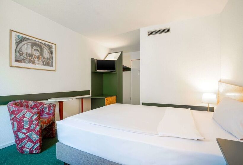 Номер Стандарт Индивидуальный, Quality Hotel Hof