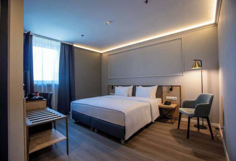 Номер Стандарт, Expo Tower By Mellow Mood Hotels