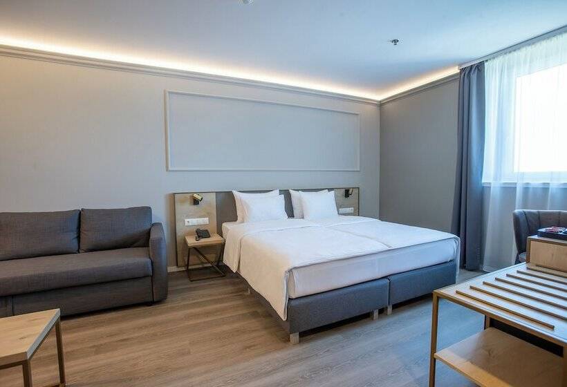 Номер Superior, Expo Tower By Mellow Mood Hotels