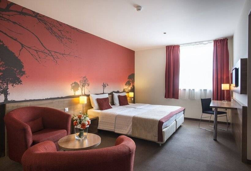 Номер Superior, Expo Tower By Mellow Mood Hotels
