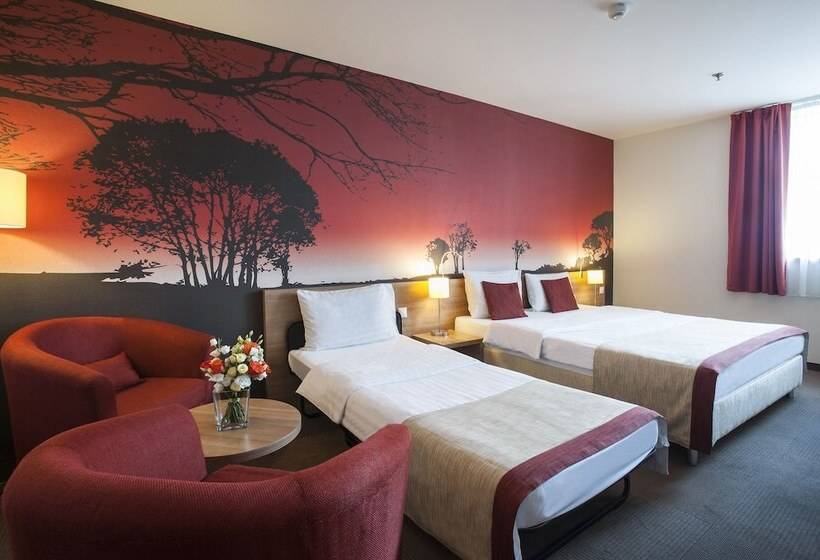 Номер Superior, Expo Tower By Mellow Mood Hotels