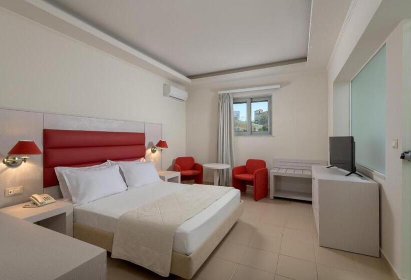 سوئیت خانواده 2 خوابه, Lydia Maris Resort & Spa