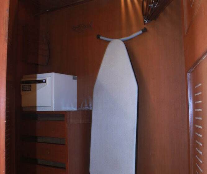 اتاق لوکس با چشم‌انداز باغ, Taj Fisherman’s Cove Resort & Spa, Chennai
