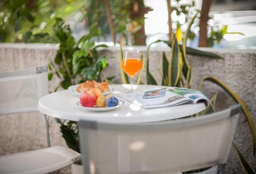 Номер Стандарт Вид на Сад, Caravelle Thalasso & Wellness
