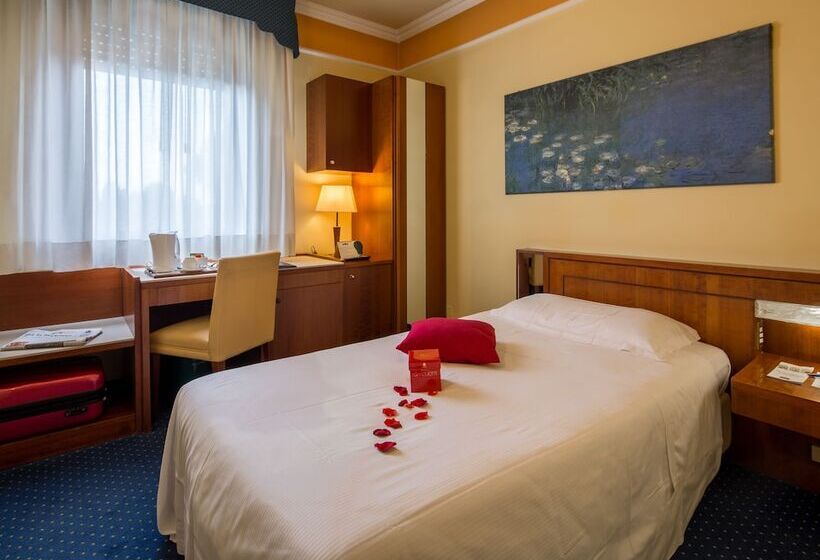 اتاق اکونومی یک تخته, Ih Hotels Padova Admiral