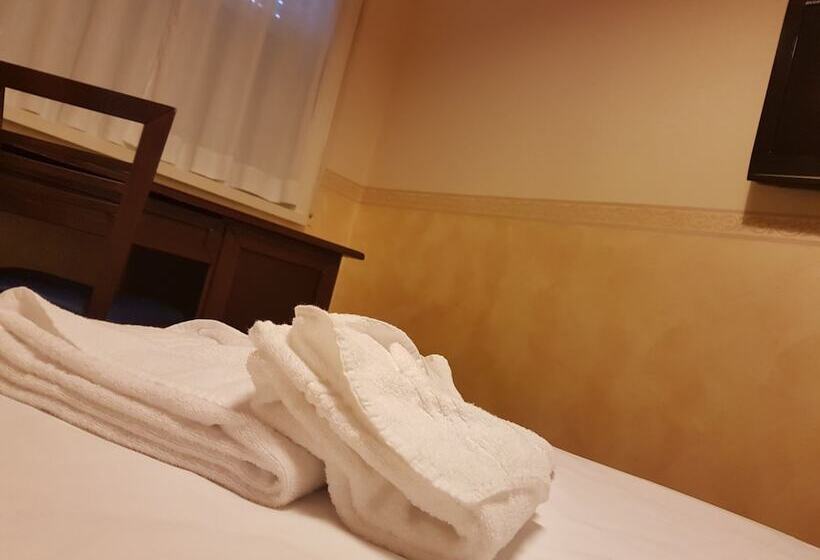 اتاق استاندارد یک نفره, Grand Hotel Lamezia
