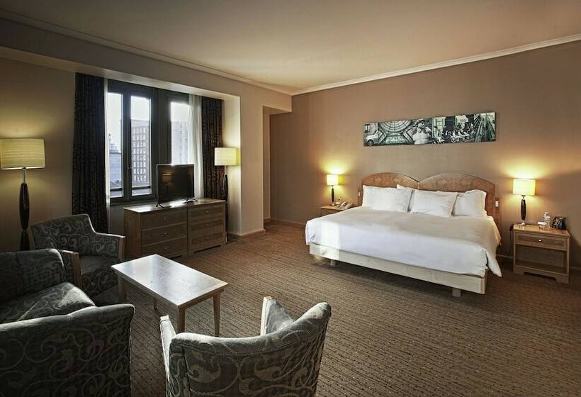 Deluxe Room, Hilton Milan