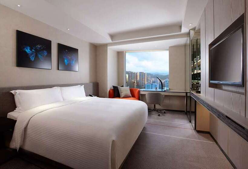 Deluxe Room, Hilton Milan