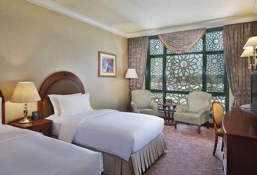 Deluxe Room, Hilton Milan
