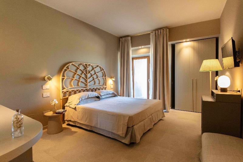 Классический Номер, Is Molas Resort