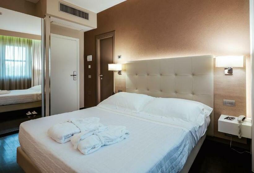 غرفة سوبيريور, Raffaello Hotel & Mooka Restaurant