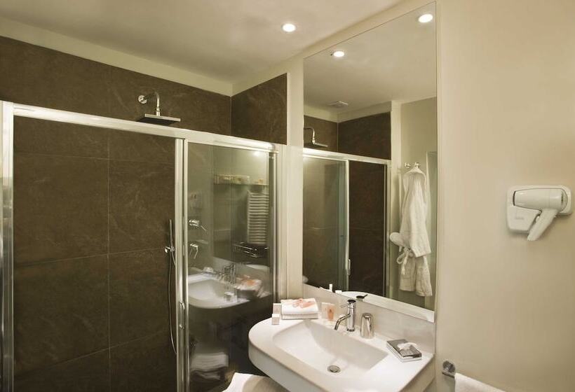 Трехместный Номер Комфорт, Roma