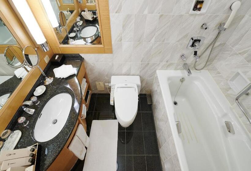 Quarto Superior com Sala, Imperial Hotel Osaka