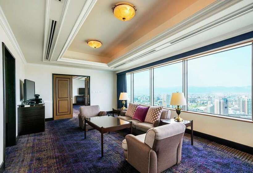 Номер Executive, Hilton Fukuoka Sea Hawk