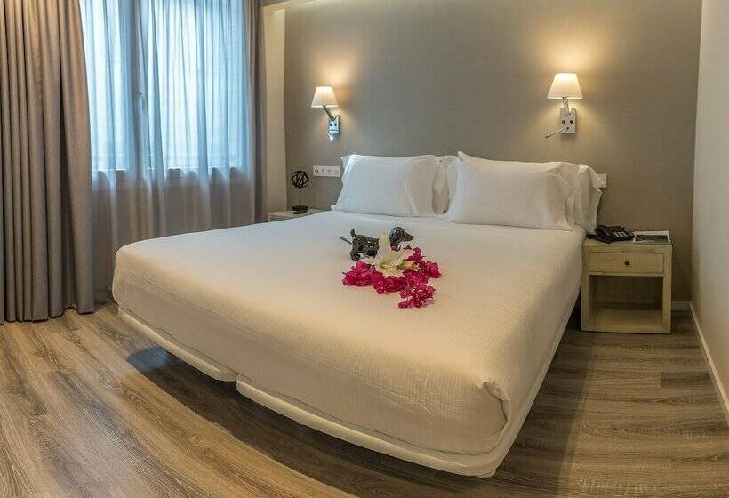 스탠다드 스튜디오 (테라스구비), Bilbao City Center by Abba Suites