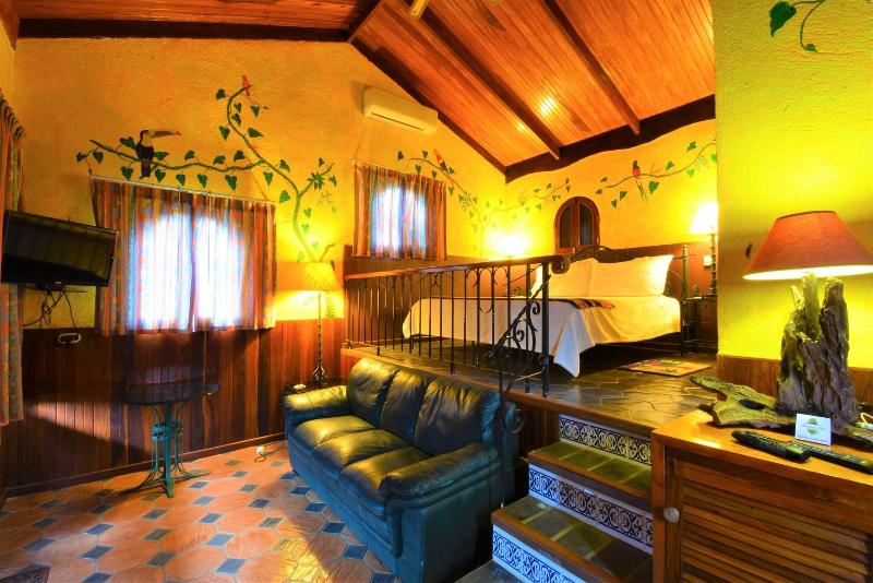 Номер бизнес-класса, Greentree Inn Huaian West Huaihai Road