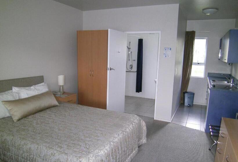 스탠다드 스튜디오, Anchorage Motel Apartments
