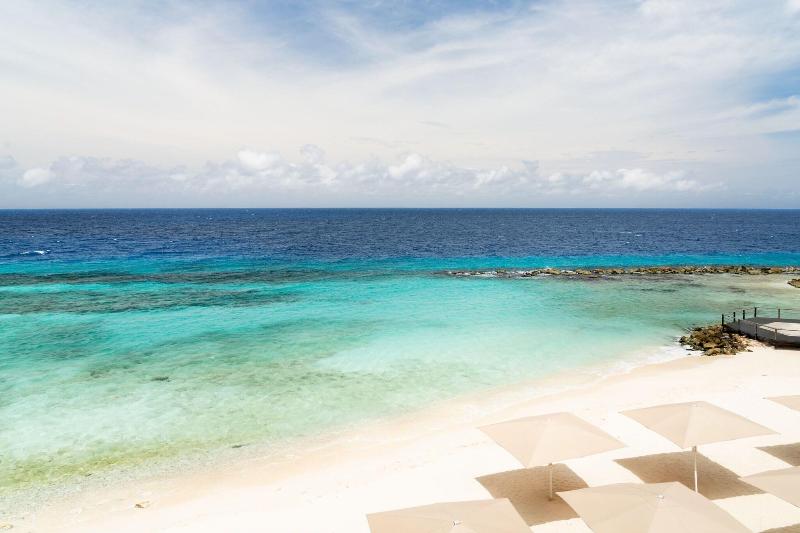اتاق استاندارد با بالکن و چشم‌انداز دریا, Curaçao Marriott Beach Resort