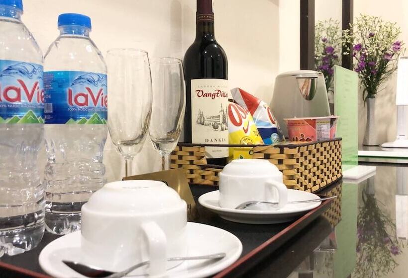 سوییت خانوادگی, Hanoi Elpis Grand