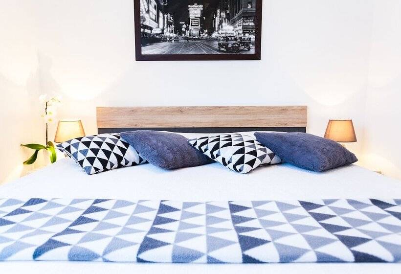 디럭스 룸, Guest House Mara