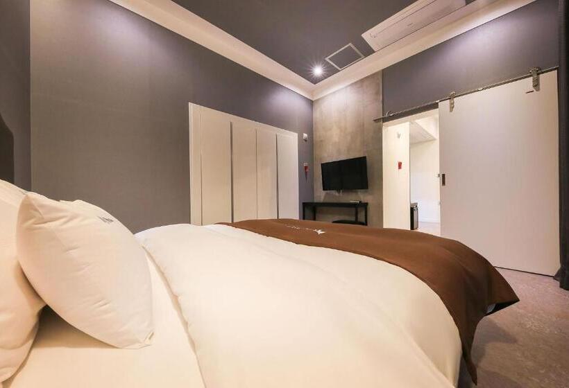 Deluxe Suite Sea View, Merrymud
