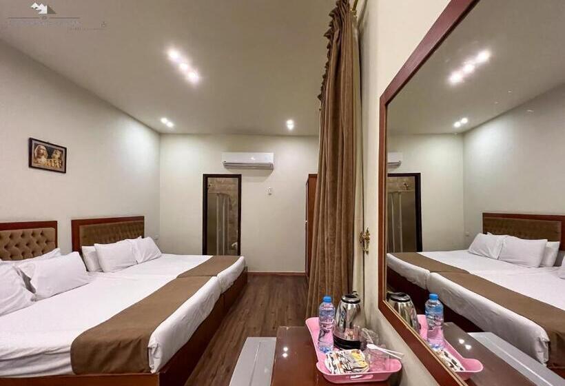 سوییت خانوادگی, Giza Pyramids View Inn