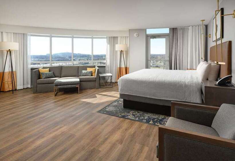 스위트 킹사이즈 침대, Home2 Suites By Hilton Jekyll Island