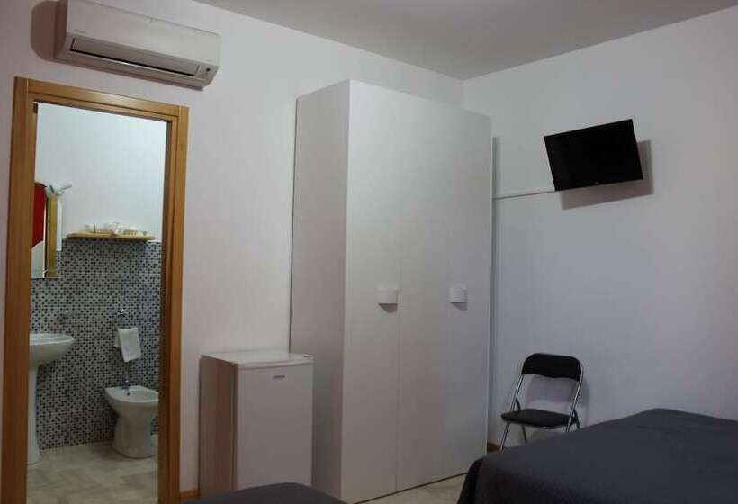 Quarto Quádruplo Clássico, Casa Chiarenza